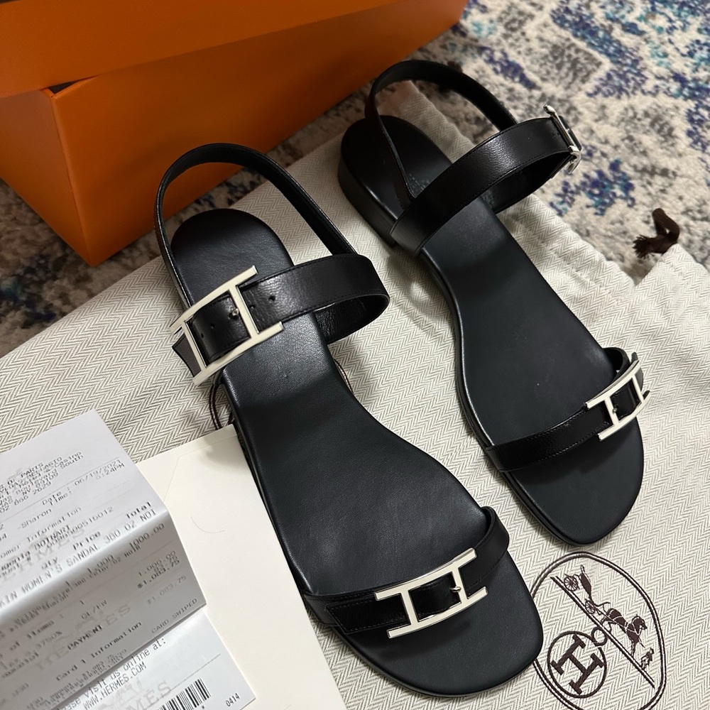 🐴HERMES Oasis H Buckle Sandals in black leather